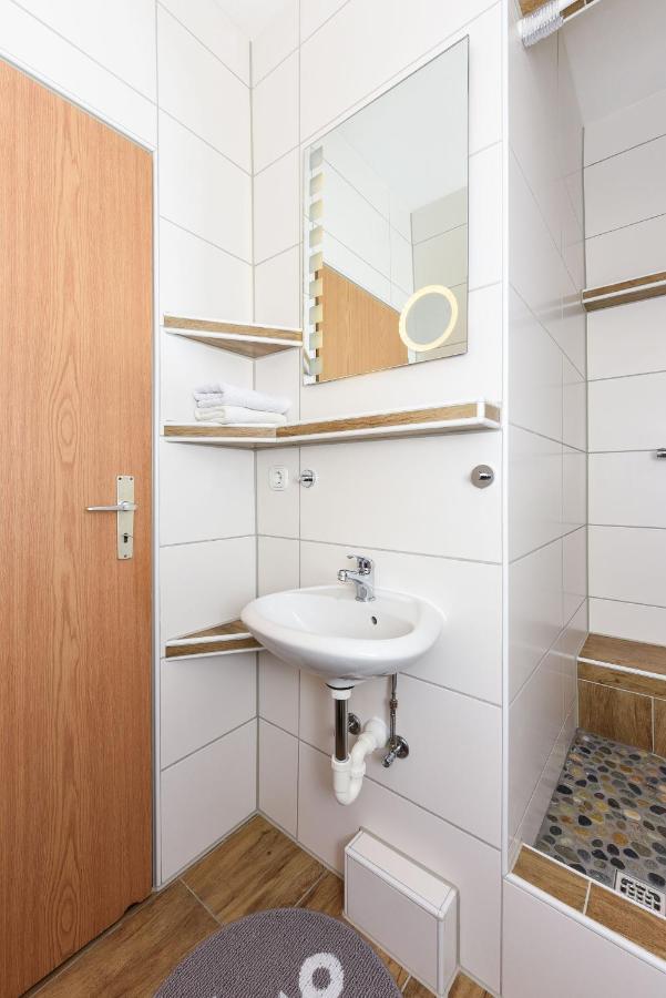 בנסרסיל Friesenmeer Ferienwohnung Zwei מראה חיצוני תמונה